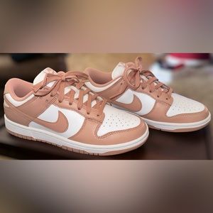 Nike Dunk Low Rose Whisper NEW!